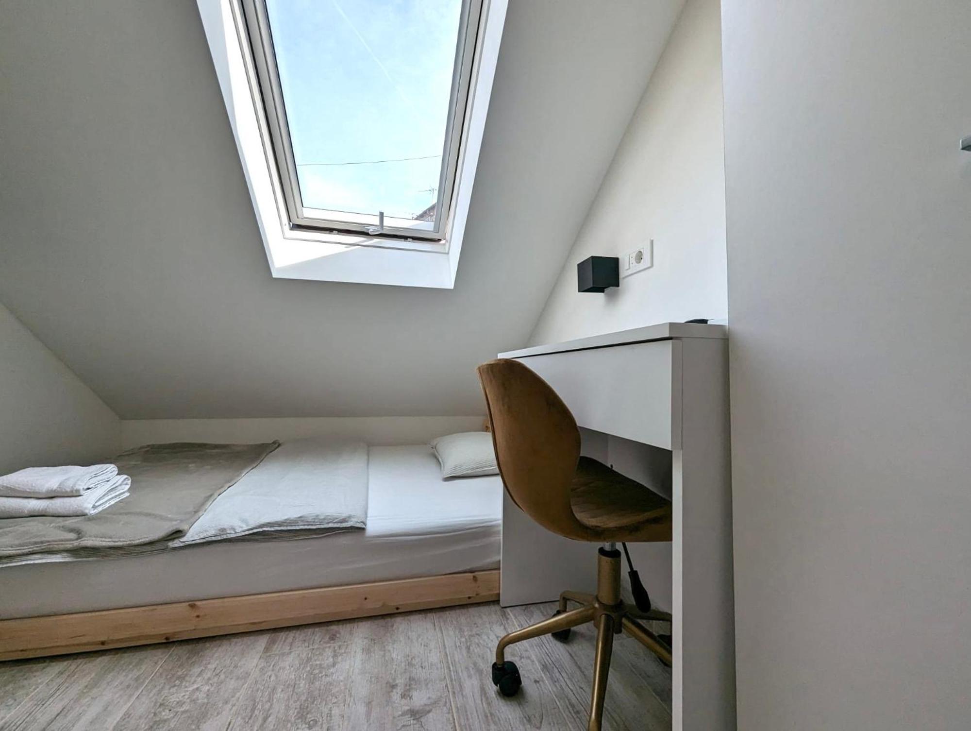 Miniscule Urban Tent Apartmán